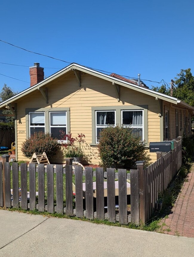 property at 2129-2129 Cypress St