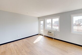 Eastgate Apartments in Regina, SK - Building Photo - Building Photo