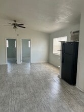 6320 Park Blvd N in Pinellas Park, FL - Foto de edificio - Building Photo