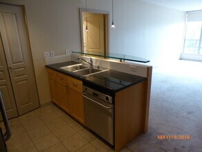 2929 1st Ave N in Seattle, WA - Building Photo - Building Photo