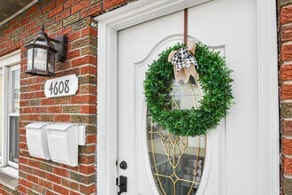 4608 Grand Ave in North Bergen, NJ - Building Photo - Building Photo