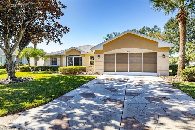 10709 Collar Dr in San Antonio, FL - Building Photo - Building Photo