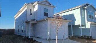 12176 Morgan Dr in Aubrey, TX - Building Photo