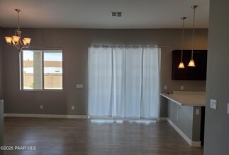 6144 E Bower Ln in Prescott Valley, AZ - Building Photo - Building Photo