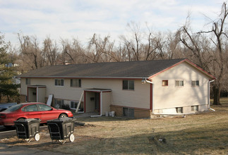 Barat Road Apartments in Grandview, MO - Building Photo - Building Photo