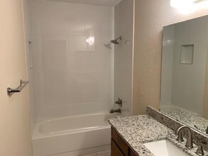 1707 Westview Terrace in Arlington, TX - Building Photo - Building Photo
