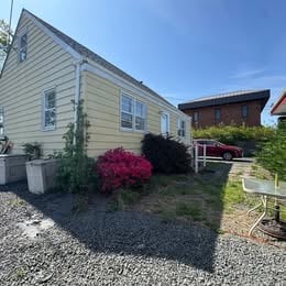 property at 1424 St Georges Ave
