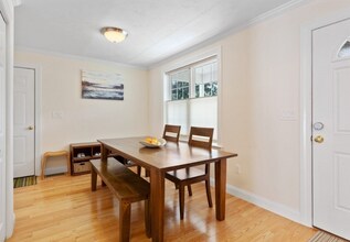89 Ossipee Rd in Newton, MA - Building Photo - Building Photo
