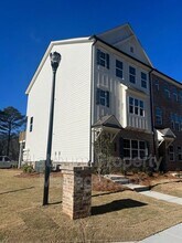 1598 Laurel Blossom Walk in Lawrenceville, GA - Building Photo - Building Photo