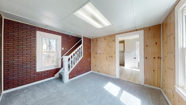 property at 3123 W 58th St