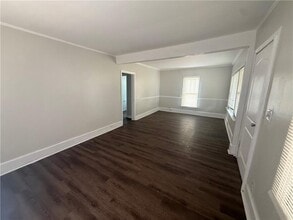 423 Devon Dr in Mobile, AL - Building Photo - Building Photo