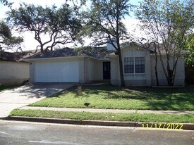 11922 Meadowfire Dr in Austin, TX - Building Photo