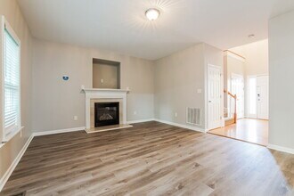 343 Victor Ct in Garner, NC - Foto de edificio - Building Photo