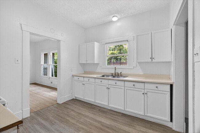 1607 Holman St in Houston, TX - Building Photo - Building Photo