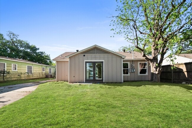 4850 Marietta Ln in Houston, TX - Building Photo - Building Photo