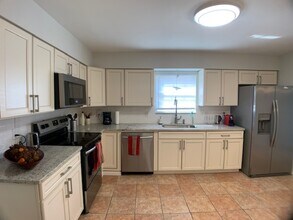 3010 Townsend Blvd in Jacksonville, FL - Building Photo - Building Photo