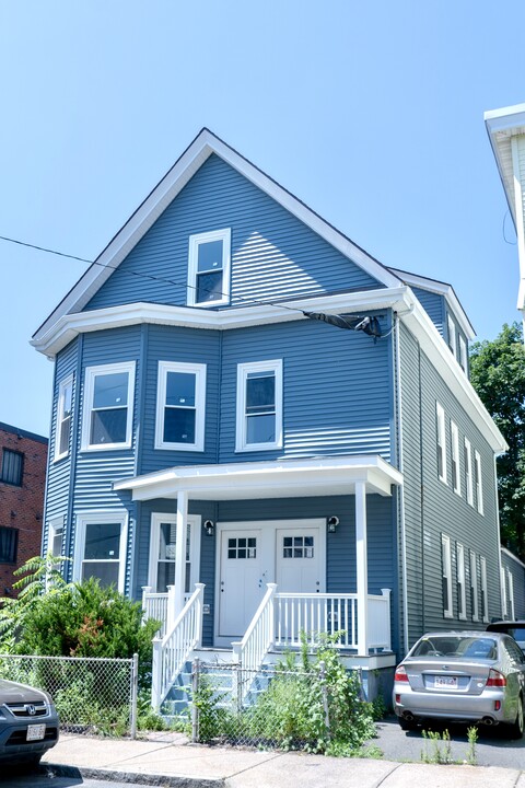 40 Mansfield St, Unit #38 in Somerville, MA - Foto de edificio