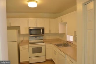 4589 Perch Branch Way in Woodbridge, VA - Building Photo - Building Photo