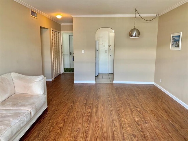 1851 NE 62nd St in Fort Lauderdale, FL - Building Photo - Building Photo