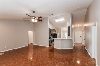 6789 Southern Oaks Dr in Jacksonville, FL - Building Photo - Building Photo