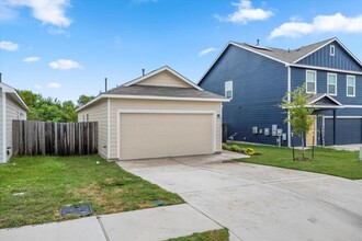 2312 Nightview Dr in Pflugerville, TX - Building Photo - Building Photo