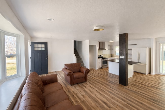 107 Arlen St in Colorado Springs, CO - Foto de edificio - Building Photo