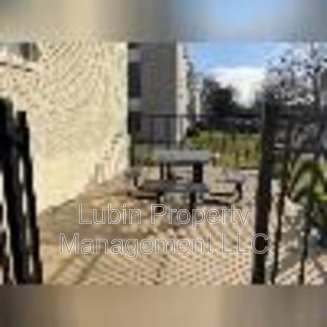 1616 Monroe Ave in Memphis, TN - Building Photo - Building Photo