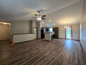 5929 Millsboro St in Park City, KS - Building Photo - Building Photo