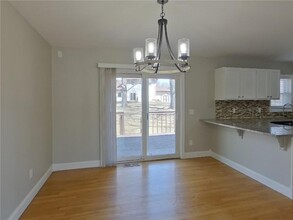 4451 Johnny Cake Ridge Rd in Eagan, MN - Building Photo - Building Photo