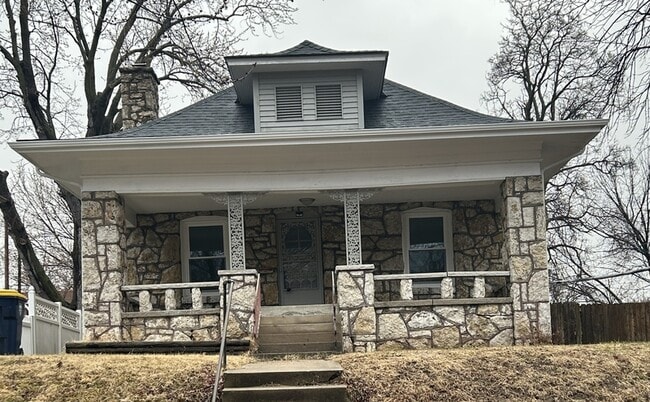 4110 Scarritt Ave in Kansas City, MO - Building Photo - Building Photo