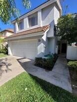 35 La Costa Ct in Laguna Beach, CA - Building Photo