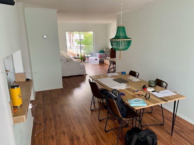 property at 1519 Drexel Ave