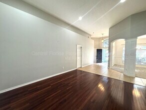10108 Marsh Pine Cir in Orlando, FL - Building Photo - Building Photo