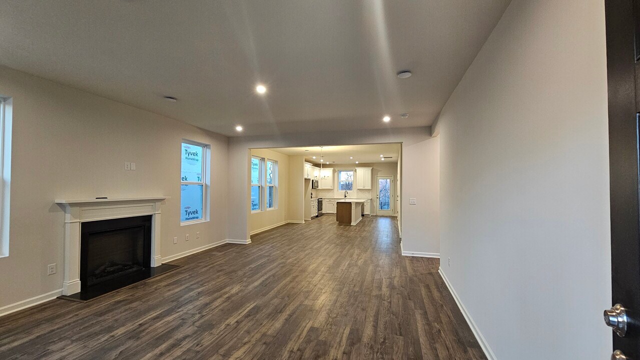 5374 Bellflower Hls in Nashville, TN - Building Photo
