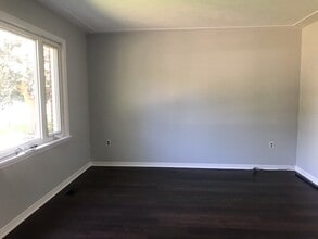 25 Meinzinger Ave in Kitchener, ON - Building Photo - Building Photo