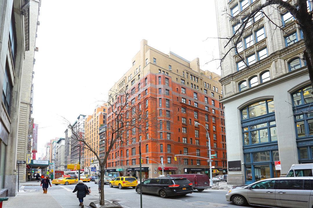 121 Madison Avenue in New York, NY - Foto de edificio