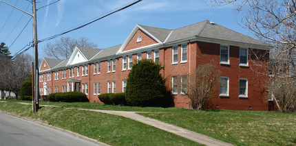 Sunnycrest Manor in Syracuse, NY - Building Photo - Building Photo