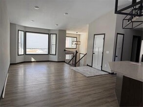 614 Dillon Ave N in Montrose, MN - Building Photo - Building Photo