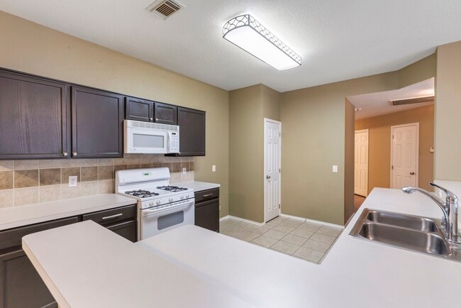 property at 4815 Rustic Field Ln