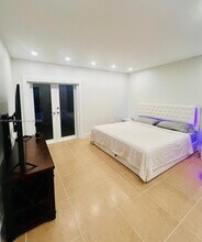 14444 SW 97th Terrace in Miami, FL - Building Photo - Building Photo