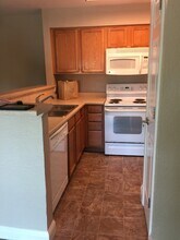 2881 Huntington Blvd in Fresno, CA - Building Photo - Building Photo