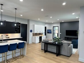 4235 Eck Ln in Austin, TX - Building Photo - Building Photo