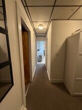 9 Green St, Unit UnitA in Huntington, NY - Building Photo - Building Photo