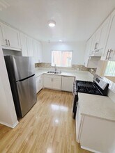 319 Concord St, Unit 7 in Glendale, CA - Building Photo - Building Photo