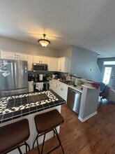 1080 Island Mist Cir in Memphis, TN - Building Photo - Building Photo