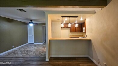 1920 Heywood St in Simi Valley, CA - Building Photo - Building Photo