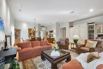 7261 Villa D Este Dr in Sarasota, FL - Building Photo - Building Photo