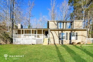 5017 Dekalb Way in Stone Mountain, GA - Building Photo