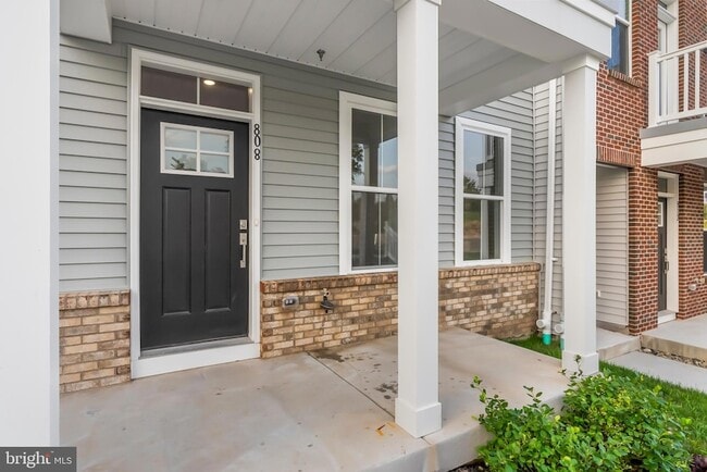 property at 808 Graphite Dr