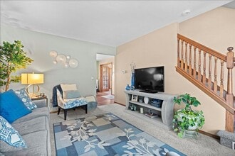 3955 Meadowbrook Ct in Sheboygan, WI - Building Photo - Building Photo